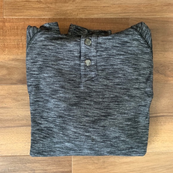 Helix Other - ❌4for$10❌Nice Helix Boys Sweatshirt!